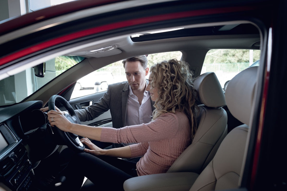 Qué revisar en un coche de segunda mano: mejores consejos