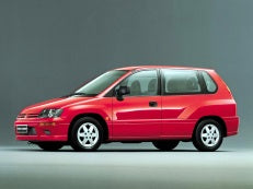 Mitsubishi Space Runner